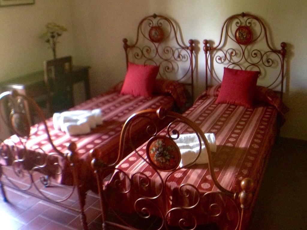 Bed and Breakfast Residenza Santa Maria In Borraccia à Magliano in Toscana Chambre photo