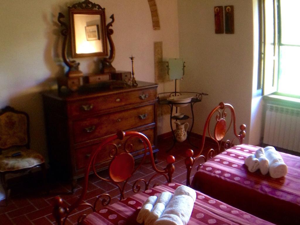 Bed and Breakfast Residenza Santa Maria In Borraccia à Magliano in Toscana Chambre photo